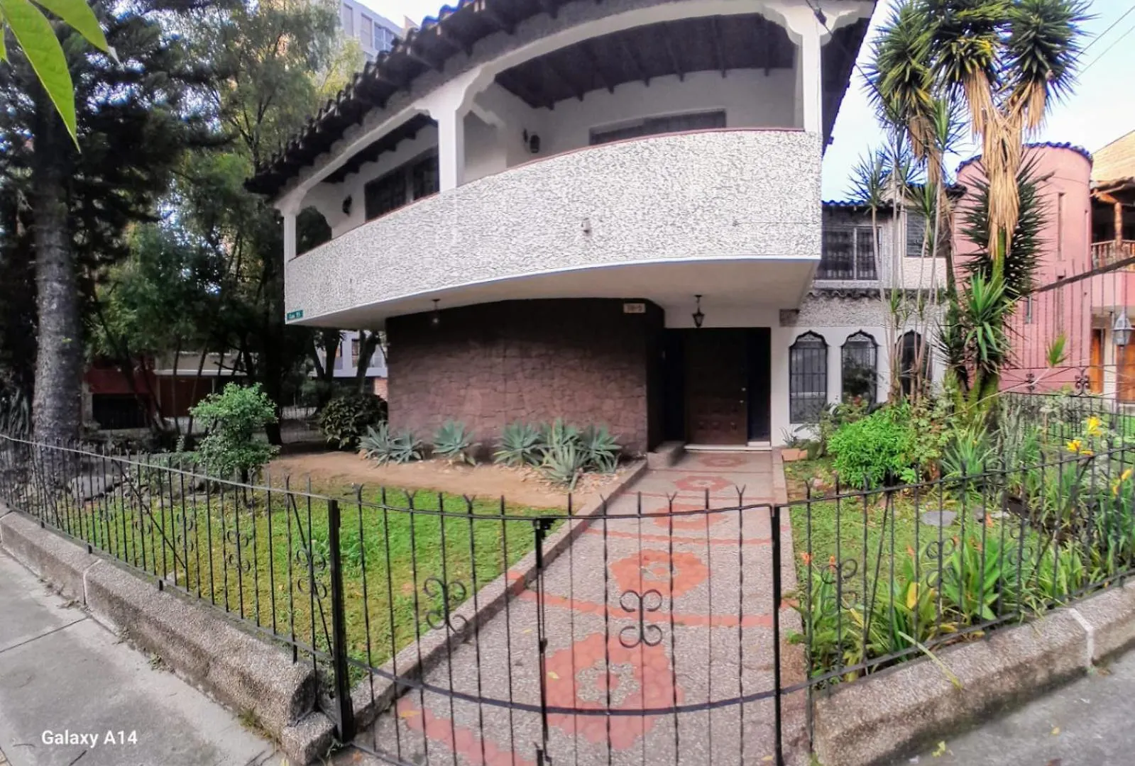 Homestay Habitacion 1 En Casa Retro Medellin Colombia